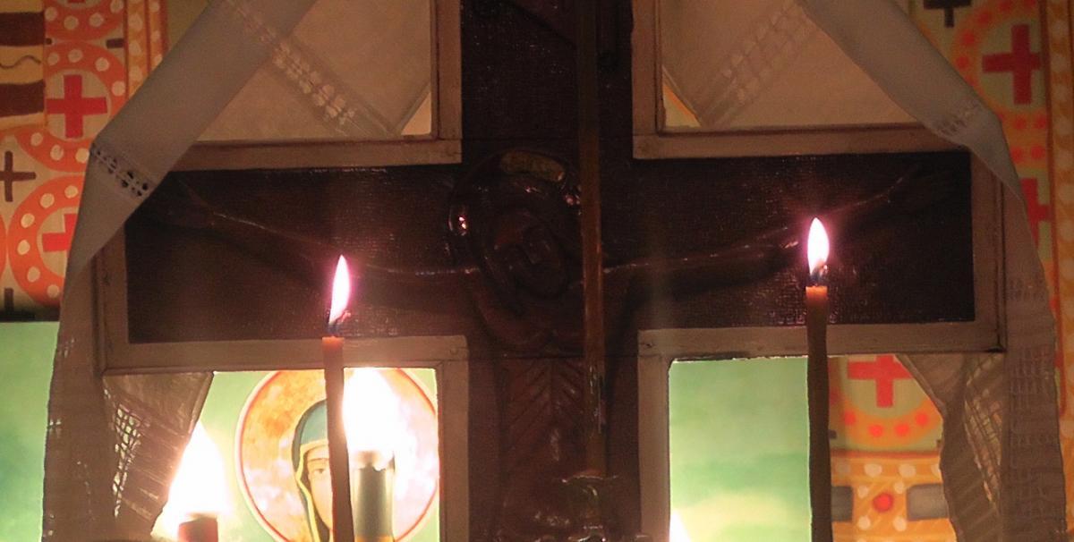 Sfânta Liturghie - Slujba Învierii (2012)